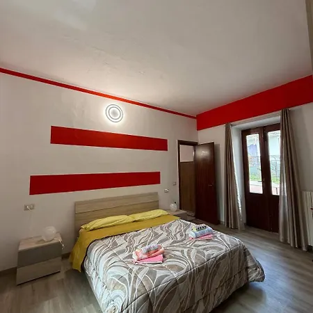Apartment Charming Flat Red Orta Relax E Comfort Omegna