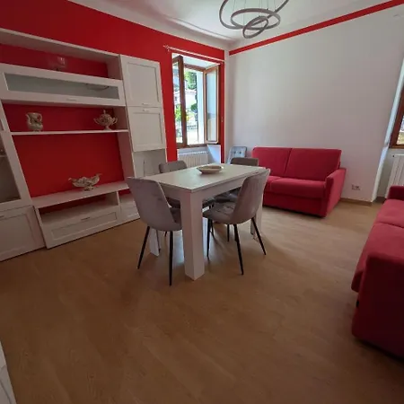 Apartment Charming Flat Red Orta Relax E Comfort *