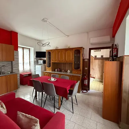Apartment Charming Flat Red Orta Relax E Comfort
