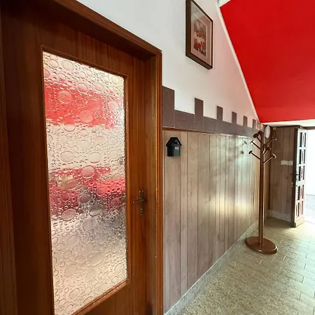 Charming Flat Red Orta Relax E Comfort Апартаменты *