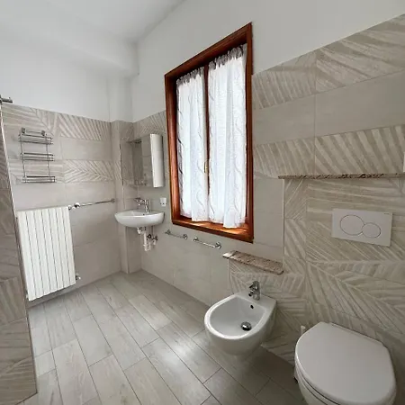 Apartment Charming Flat Red Orta Relax E Comfort *